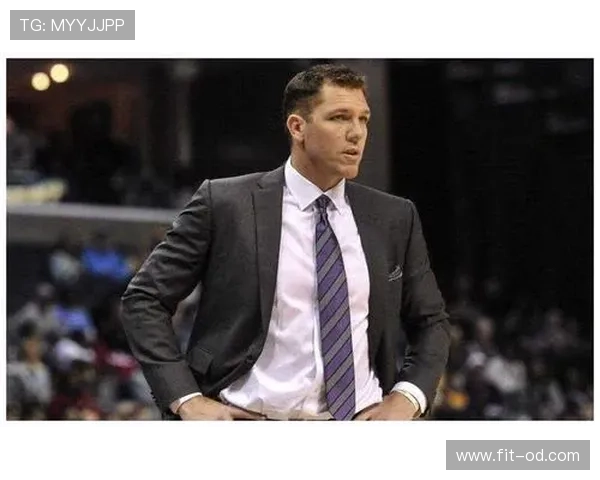 拉贾·朗多无球跑动提升球队进攻节奏明显超越传统控卫