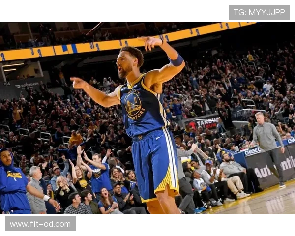 克莱·汤普森无球移动提升三分命中率明显超越NBA平均水平