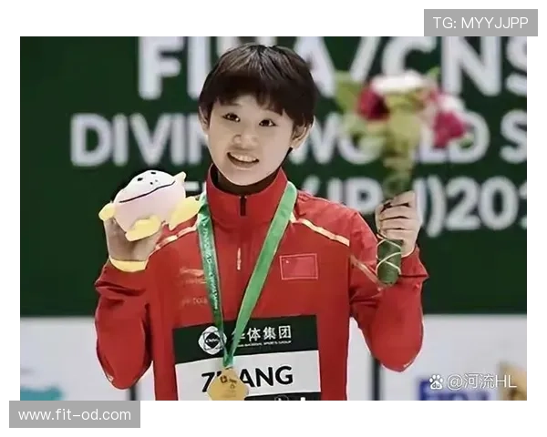 谁能想到张家齐私下居然是个购物狂，球场上的严肃全都藏起来了？