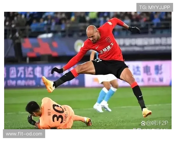 成都蓉城锋线组合状态火热连场进球引球迷期待